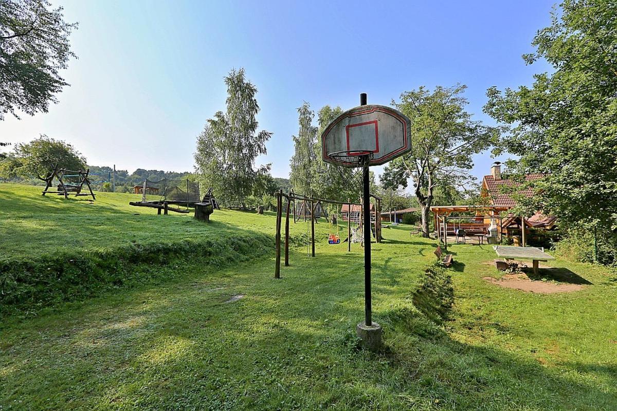 Miniresort Amulet Hrubá Skála Bagian luar foto